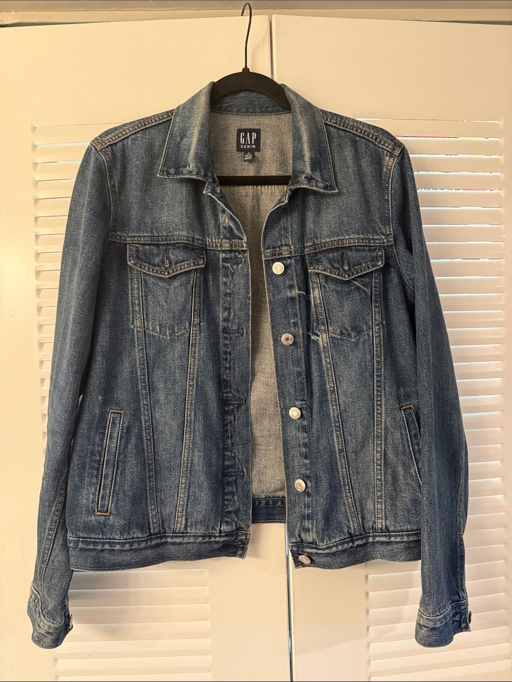 GAP Medium Blue Washed Denim Jacket